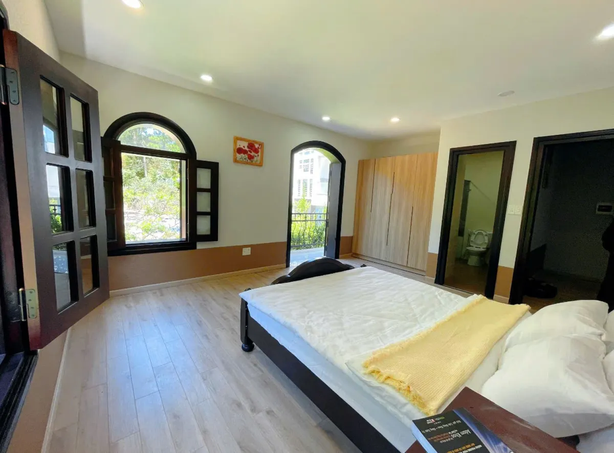 Villa 8.18