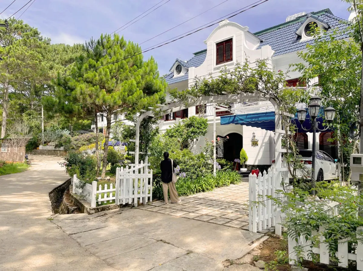 Villa 8.18