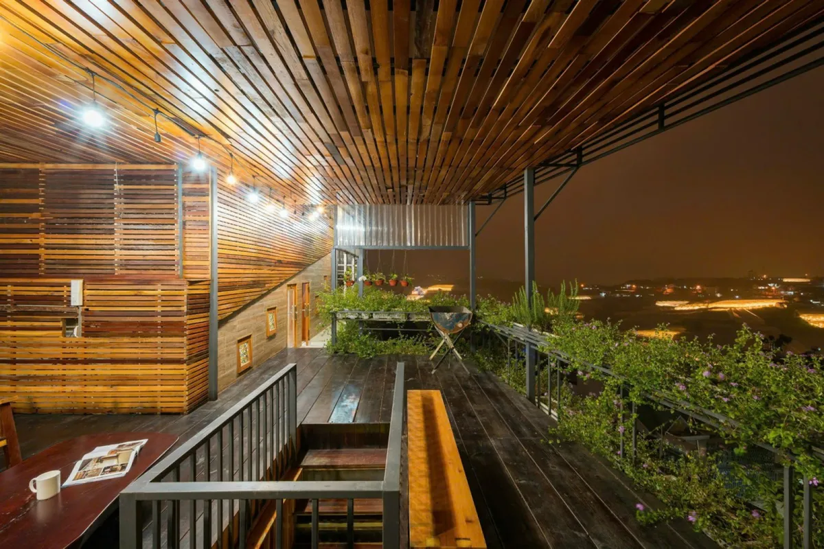 TP House