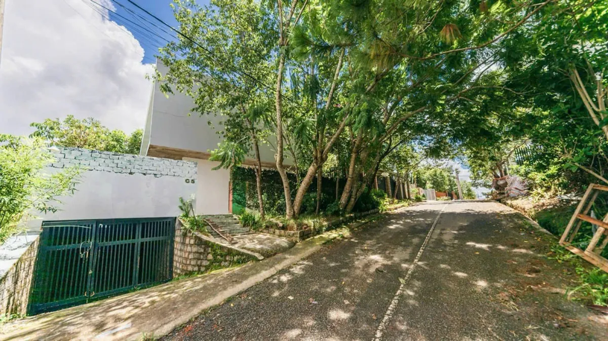 C5 Villa