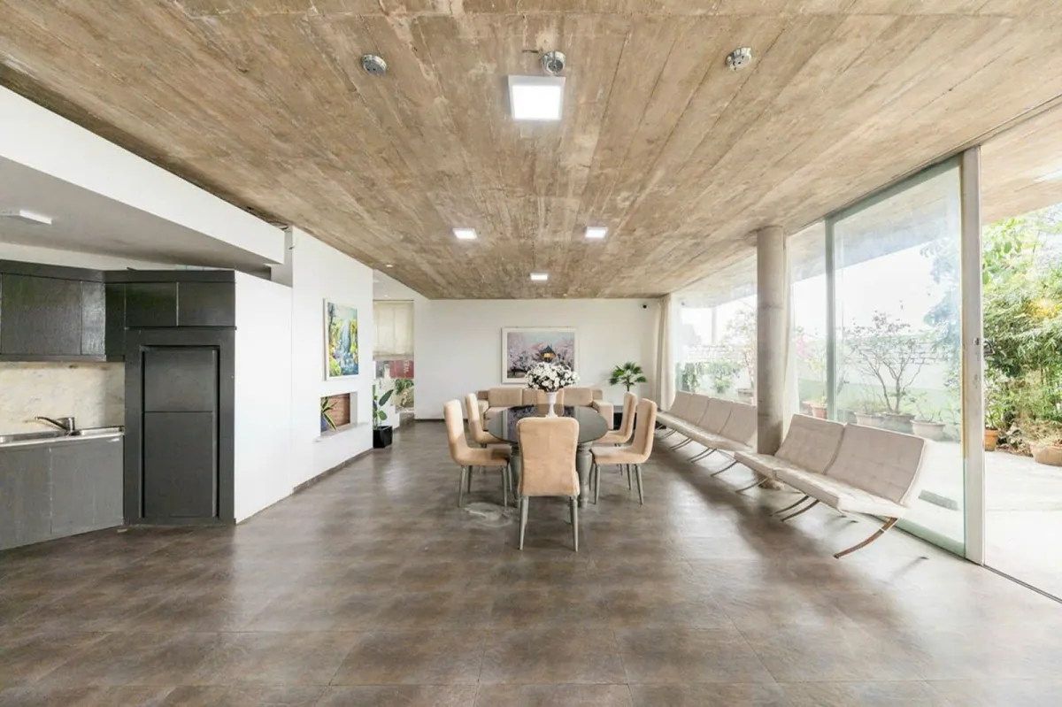 C5 Villa