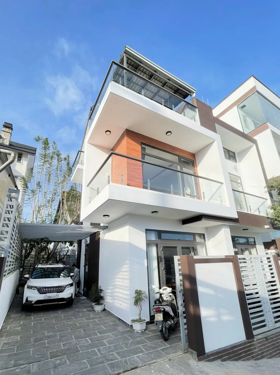 Chanh House