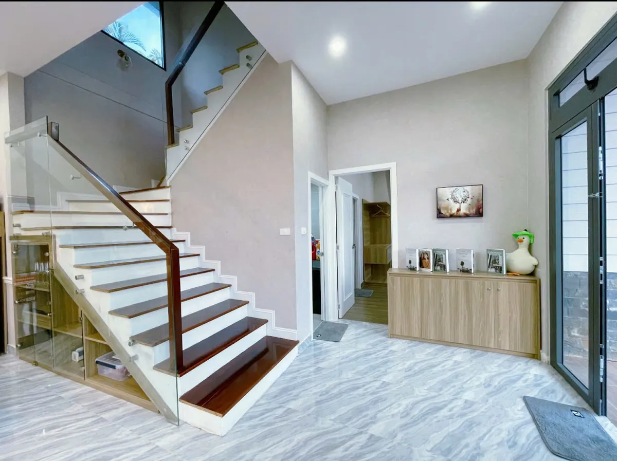 Lưng Đồi Dốc