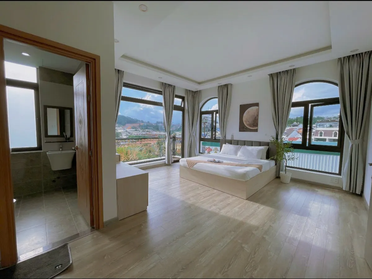 Lys Villa