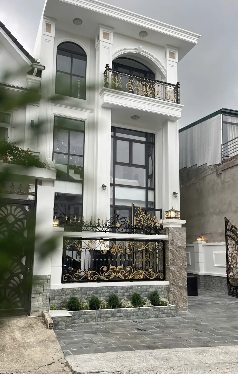 Lys Villa