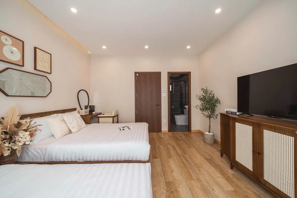 Min House