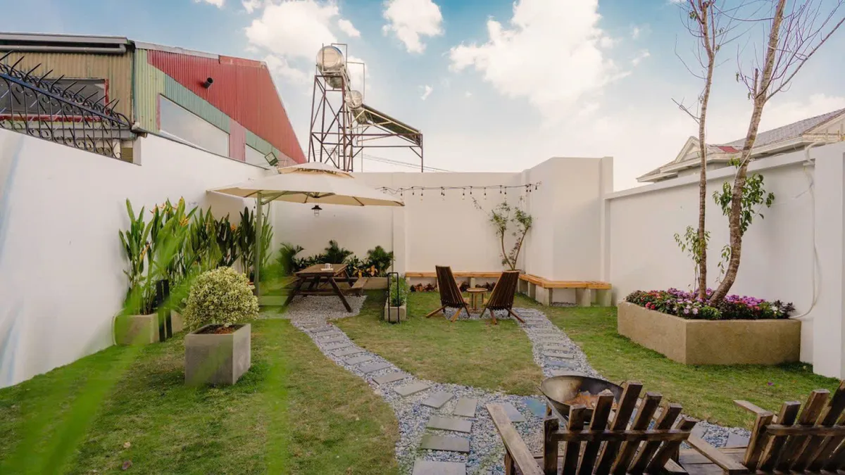 Le Petit Dalat