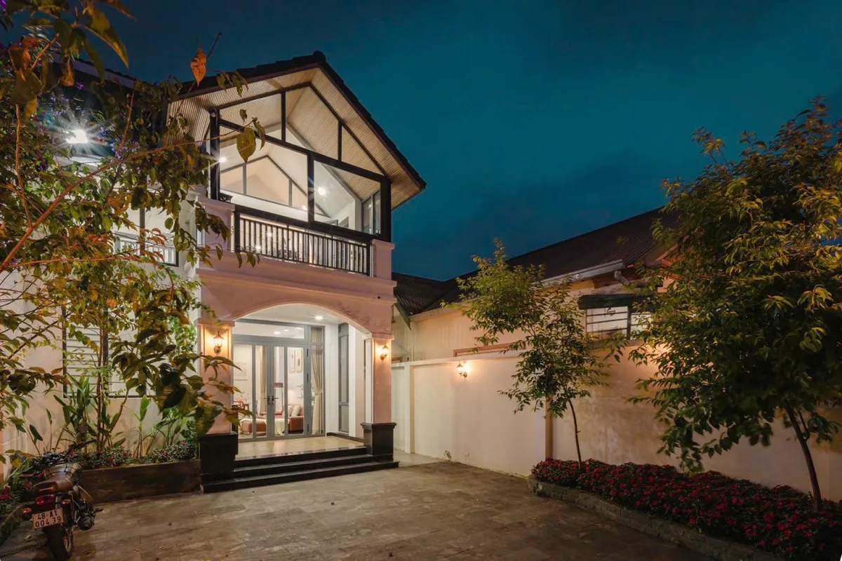 Le Petit Dalat