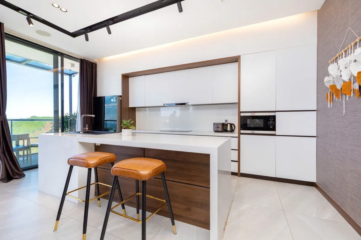 B12 Villa
