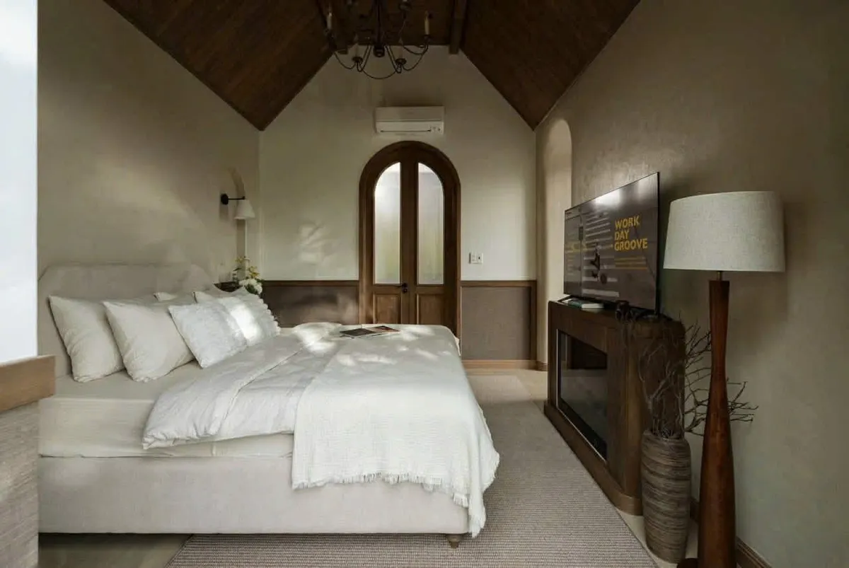 Mansion Rare
