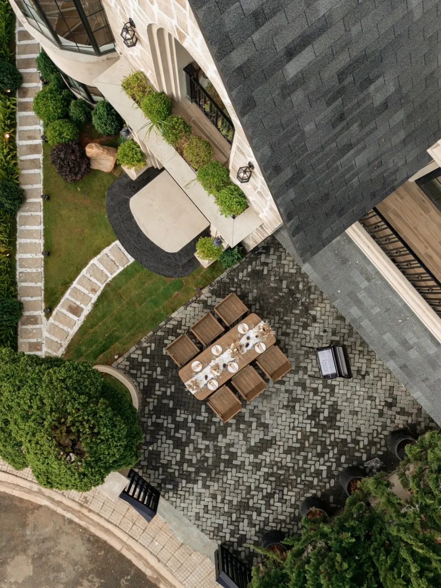 Mansion Rare