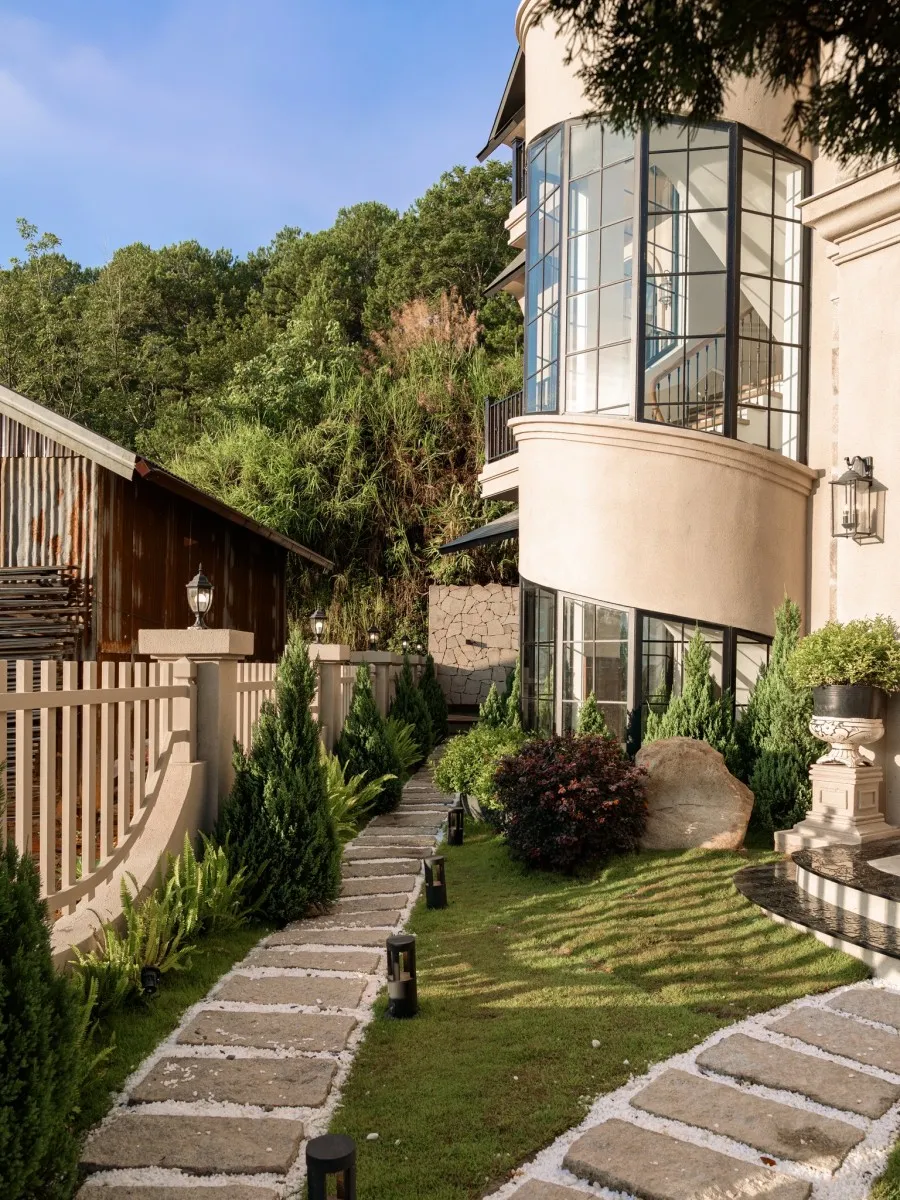 Mansion Rare